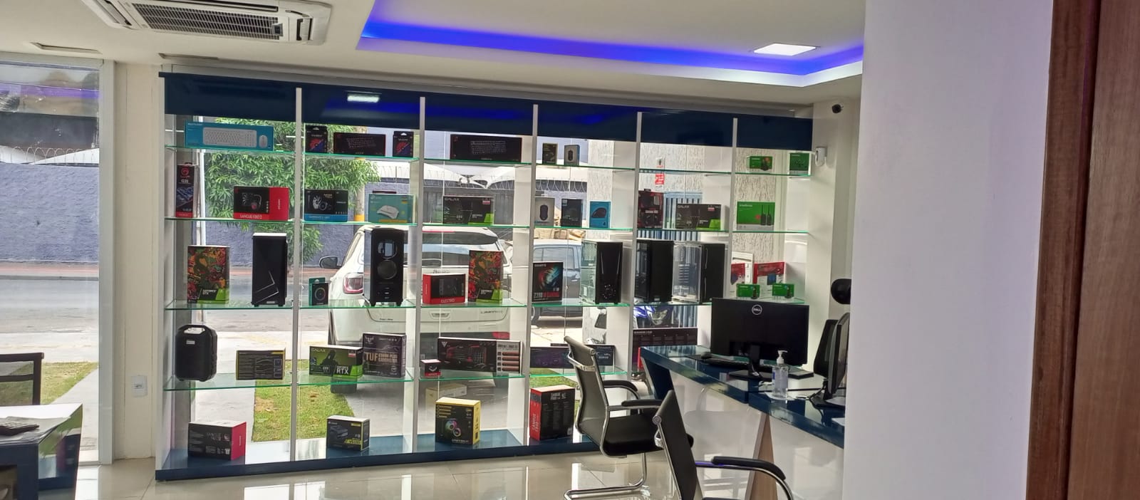 A Mega Forte, Loja de Equipamentos Eletrônicos e de Informática em Goiânia